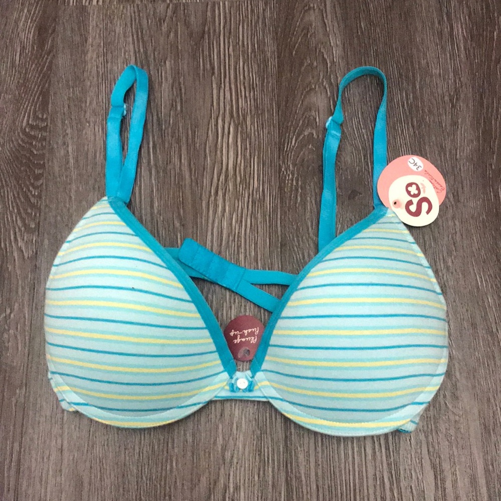 So Intimates plunge push up bra